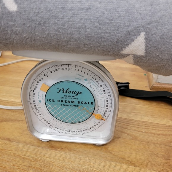 Darzzi 100% Cotton Reversible Throw Blanket Deer Pine Trees 50"x60" Grey & Ivory - Picture 5 of 5